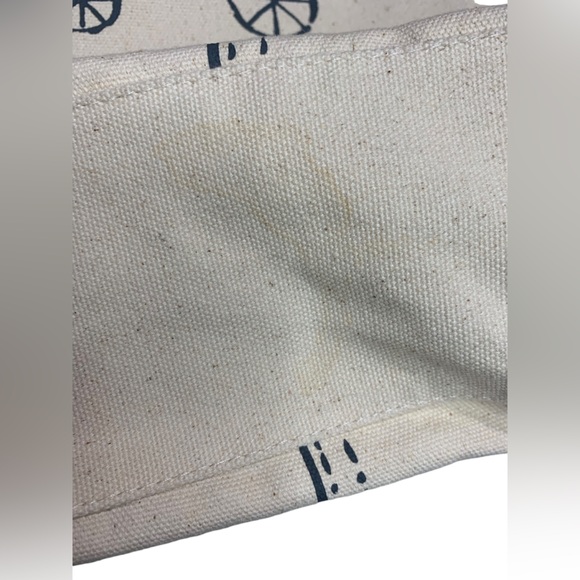 Coach Cream canvas horse & carriage logo hangtag - Picture 2 of 9